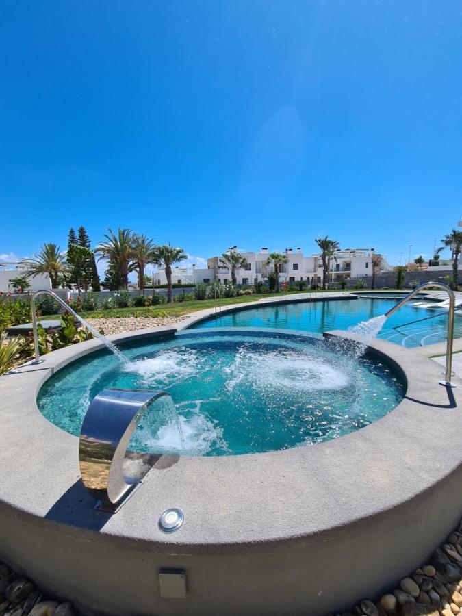 Residence Bali تورّيفيِخا المظهر الخارجي الصورة