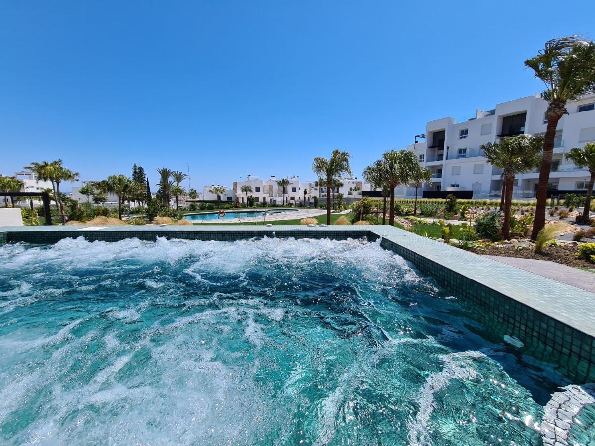 Residence Bali تورّيفيِخا المظهر الخارجي الصورة